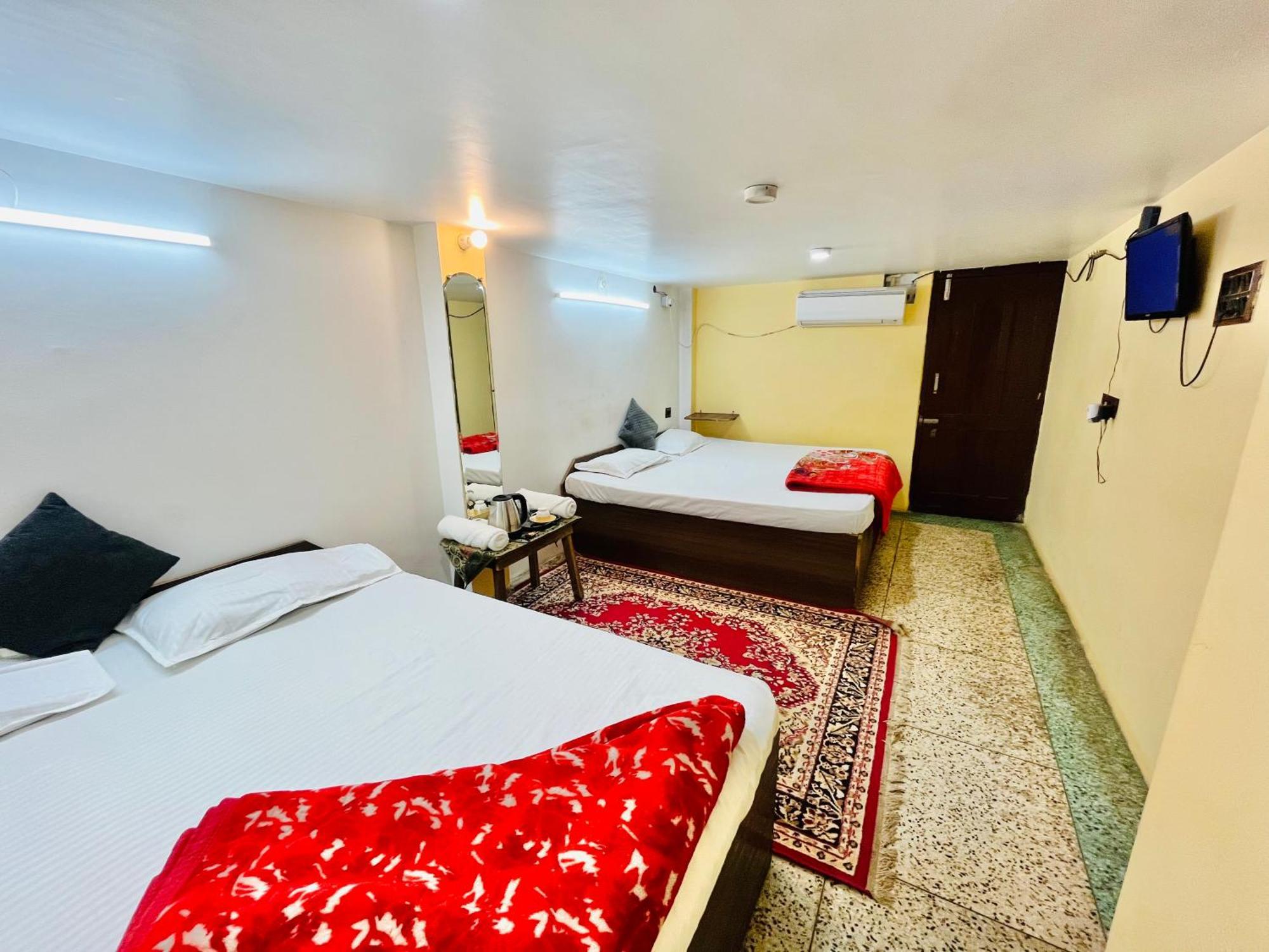 Ganga Guest House Варанаси Экстерьер фото